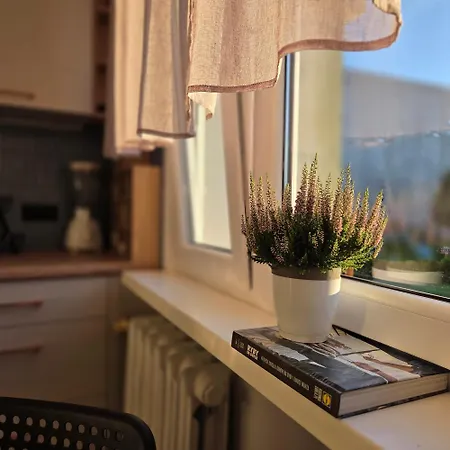 Morski Spokój Mieszkanie 2 Pokoje, Kuchnia, Balkon 48m2 * Kołobrzeg